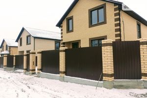 Продается дом на 2 этажа 135 кв. м с балконом