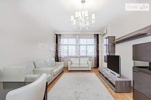 Продается 4-комнатная квартира 160 кв. м в Киеве