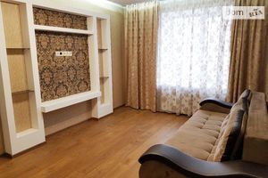 Продається 3-кімнатна квартира 87 кв. м у Хмельницькому