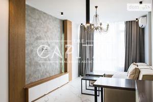 Продается 2-комнатная квартира 87 кв. м в Киеве