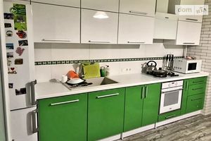 Сдается в аренду 3-комнатная квартира 83 кв. м в Ровно