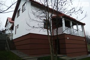 Продається будинок 2 поверховий 147 кв. м з садом