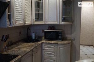 Продається 3-кімнатна квартира 76 кв. м у Дніпрі