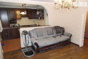 Продается 3-комнатная квартира 67 кв. м в Виннице