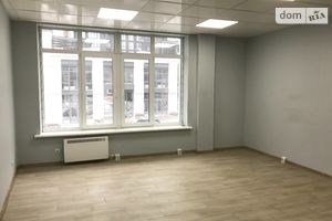 Здається в оренду офіс 32 кв. м в бізнес-центрі