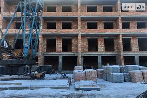 Продається 2-кімнатна квартира 72.6 кв. м у Хмельницькому