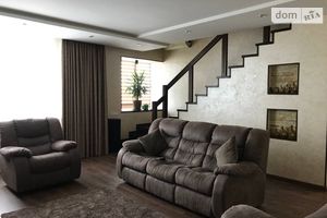 Продается 3-комнатная квартира 136 кв. м в Виннице
