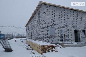 Продається будинок 2 поверховий 90 кв. м з мансардою
