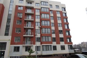 Продается 3-комнатная квартира 110.2 кв. м в Одессе