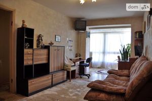 Продается 2-комнатная квартира 40 кв. м в Одессе