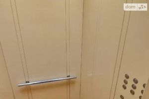Продається 1-кімнатна квартира 17 кв. м у Дніпрі
