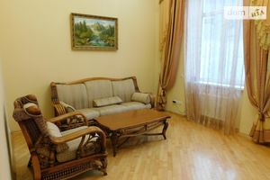 Продається 3-кімнатна квартира 163 кв. м у Львові