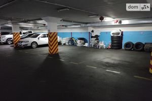 Продається місце на стоянці під легкове авто на 25 кв. м