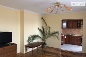 Сдается в аренду 1-комнатная квартира 35 кв. м в Львове