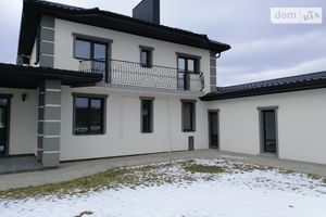 Продается дом на 2 этажа 271 кв. м с гаражом