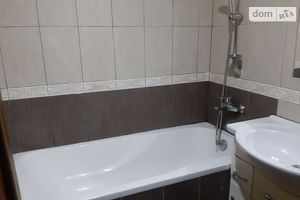 Продается 3-комнатная квартира 62 кв. м в Днепре