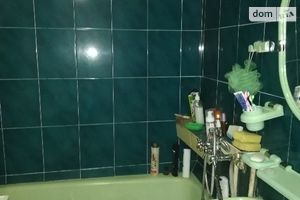 Продається 4-кімнатна квартира 80 кв. м у Тернополі