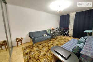 Продается 2-комнатная квартира 54.8 кв. м в Тернополе