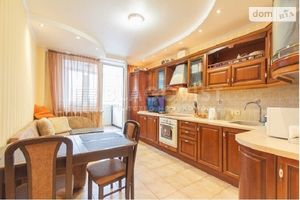 Продается 1-комнатная квартира 56 кв. м в Киеве