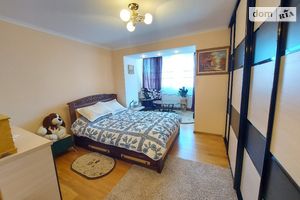 Продается 1-комнатная квартира 44.5 кв. м в Тернополе