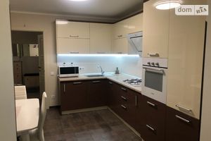 Продается 3-комнатная квартира 91 кв. м в Виннице
