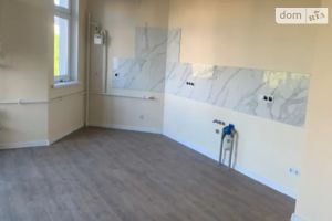 Продається 1-кімнатна квартира 60 кв. м у Хмельницькому