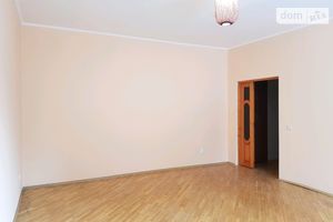 Продается 2-комнатная квартира 78 кв. м в Тернополе