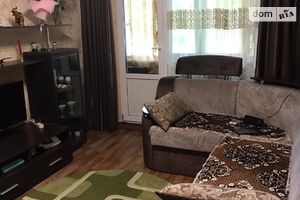 Продается 3-комнатная квартира 51 кв. м в Ладыжине