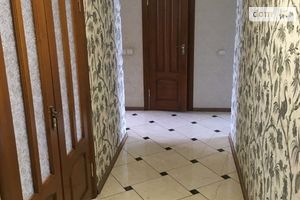 Продается 2-комнатная квартира 50 кв. м в Гайсине