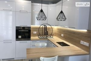 Здається в оренду 1-кімнатна квартира 32 кв. м у Києві