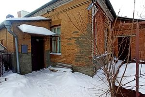 Продається частина будинку 40.7 кв. м з меблями