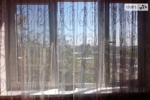 Продається 1-кімнатна квартира 32 кв. м у Дніпрі