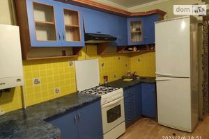 Сдается в аренду 2-комнатная квартира 67 кв. м в Ровно