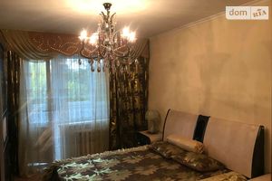 Продается 3-комнатная квартира 74 кв. м в Хмельницком