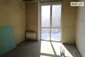 Продається 2-кімнатна квартира 63 кв. м у Рівному