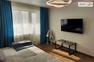 Продается 2-комнатная квартира 47 кв. м в Днепре