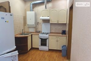 Сдается в аренду 2-комнатная квартира 60 кв. м в Черновцах