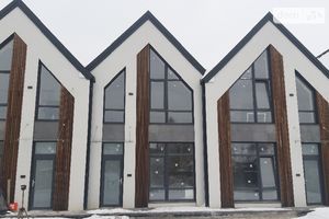 Продается дом на 3 этажа 180 кв. м с участком