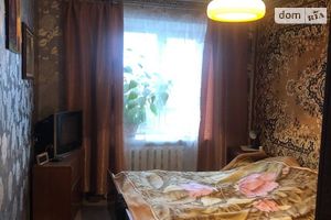 Продається 4-кімнатна квартира 80 кв. м у Хмельницькому