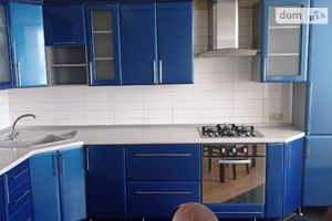 Сдается в аренду 4-комнатная квартира 145 кв. м в Луцке
