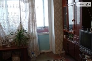 Продается 3-комнатная квартира 67 кв. м в Днепре