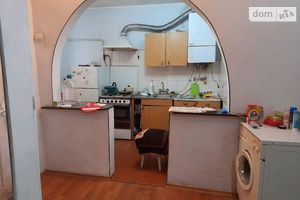 Сдается в аренду 3-комнатная квартира 64 кв. м в Ровно