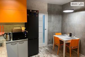 Продается 2-комнатная квартира 62 кв. м в Одессе