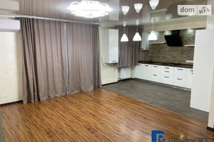 Продається 4-кімнатна квартира 106 кв. м у Дніпрі