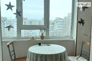 Продається 1-кімнатна квартира 41 кв. м у Дніпрі