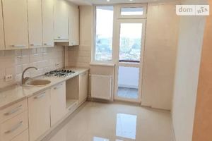 Продается 3-комнатная квартира 62 кв. м в Тернополе