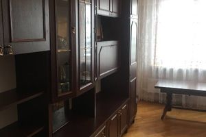 Сдается в аренду 3-комнатная квартира 66 кв. м в Ровно