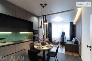 Сдается в аренду 1-комнатная квартира 60 кв. м в Киеве