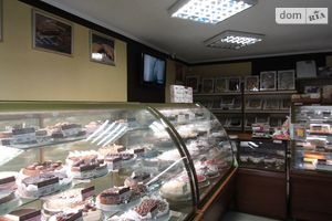 Продається нежитлове приміщення в житловому будинку 30 кв. м в 5-поверховій будівлі