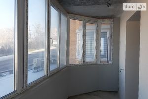 Продается 3-комнатная квартира 83.04 кв. м в Черновцах